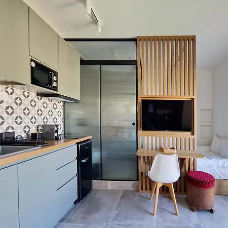 Small Elegant House Thessaloniki Exterior photo